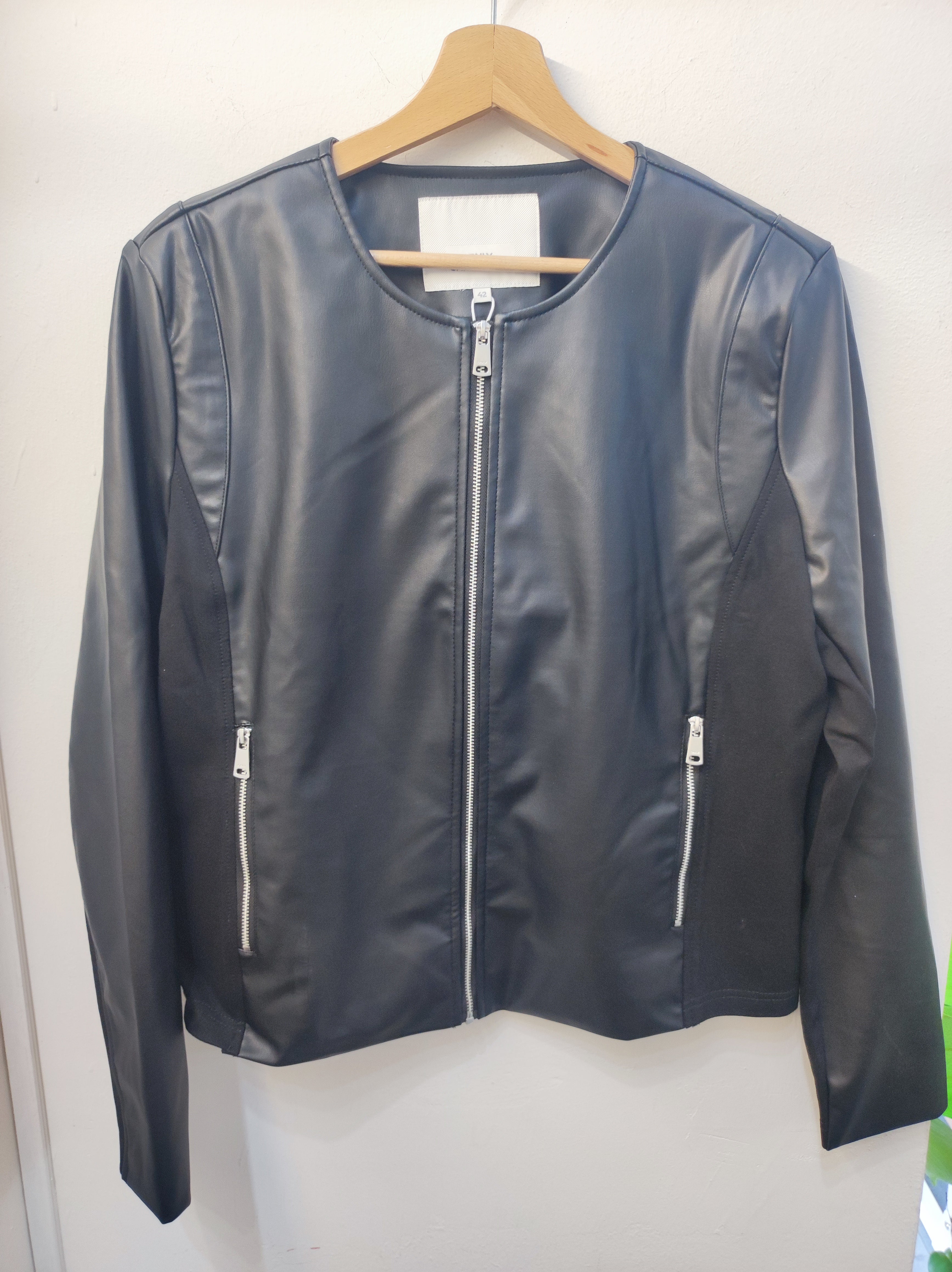 NUOVA COLLEZIONE - giacca ecopelle