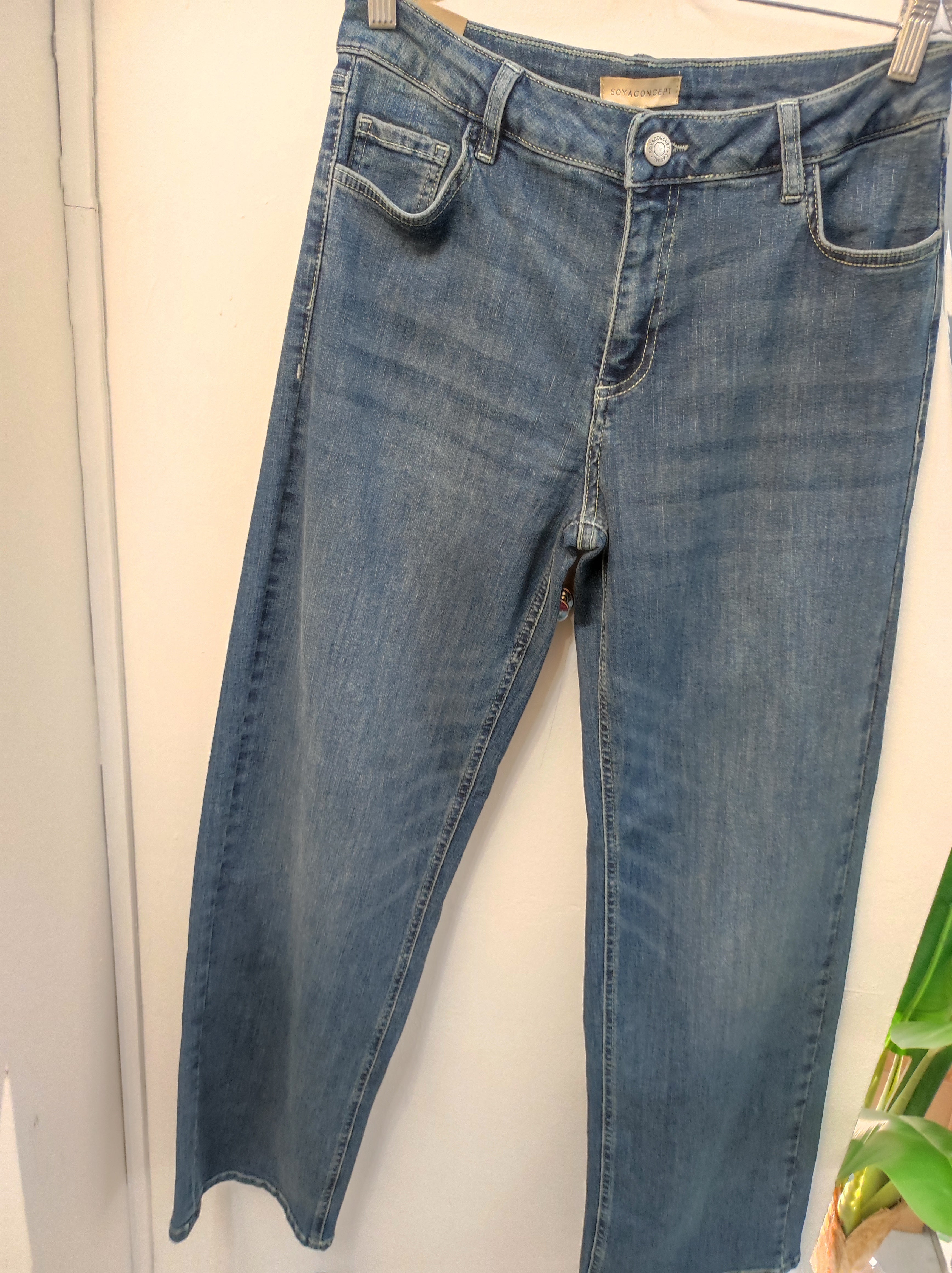 Jeans Kim