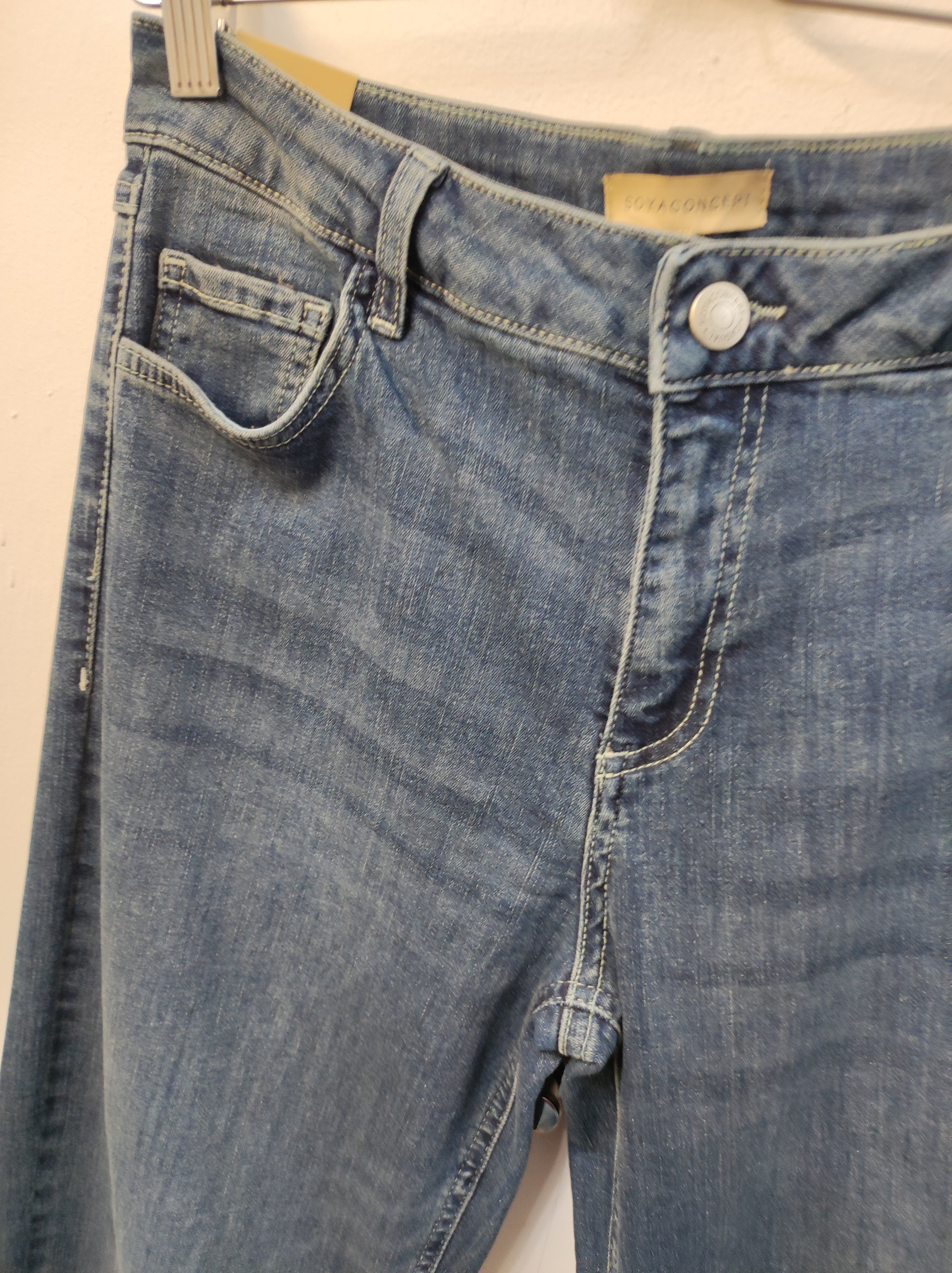Jeans Kim