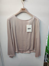 Blusa bottoni dietro cipria