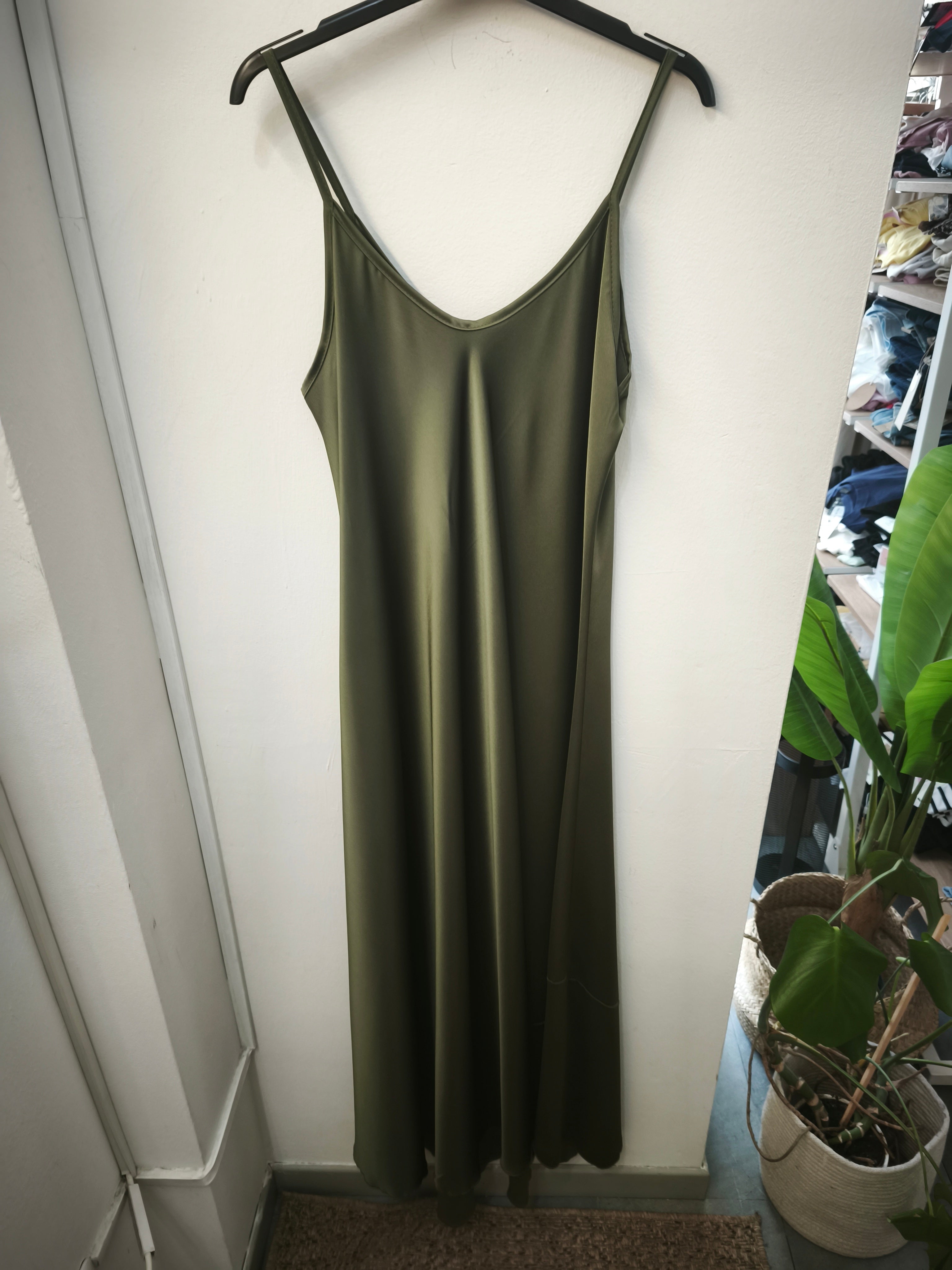 Abito sottoveste in raso