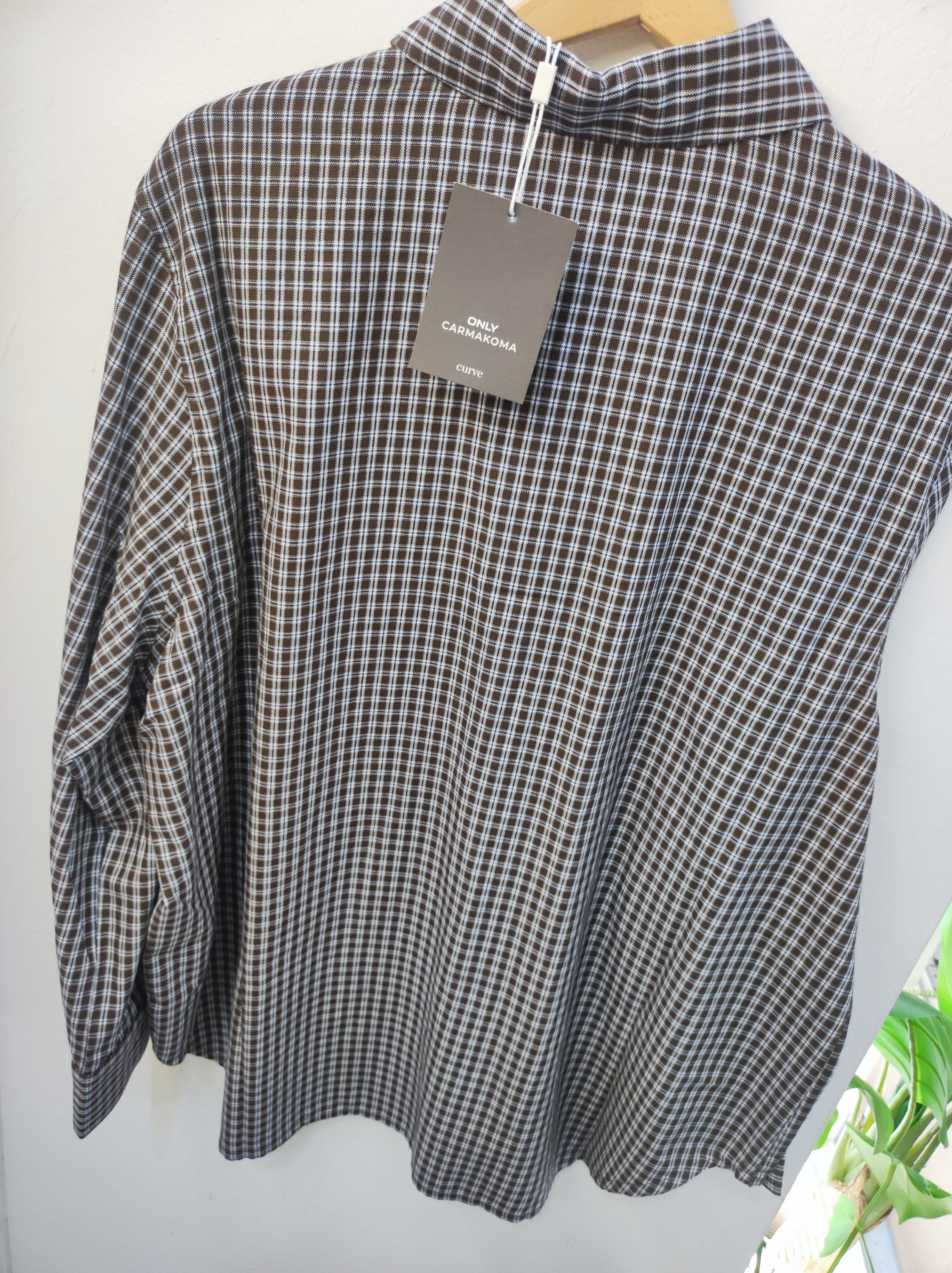Camicia surani