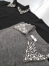 Maglia polo grigia  con perle