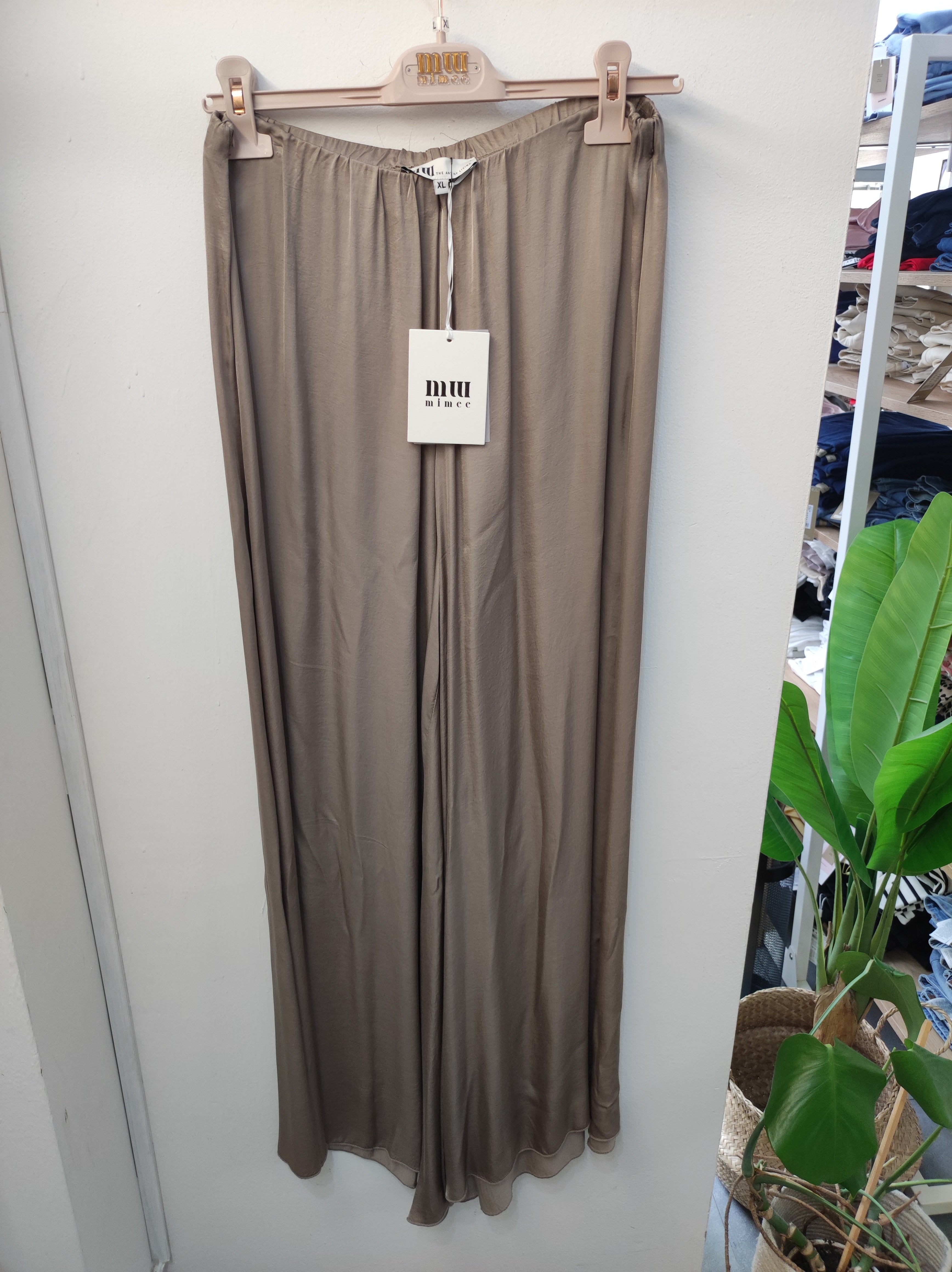 Pantalone midi largo in fondo fango